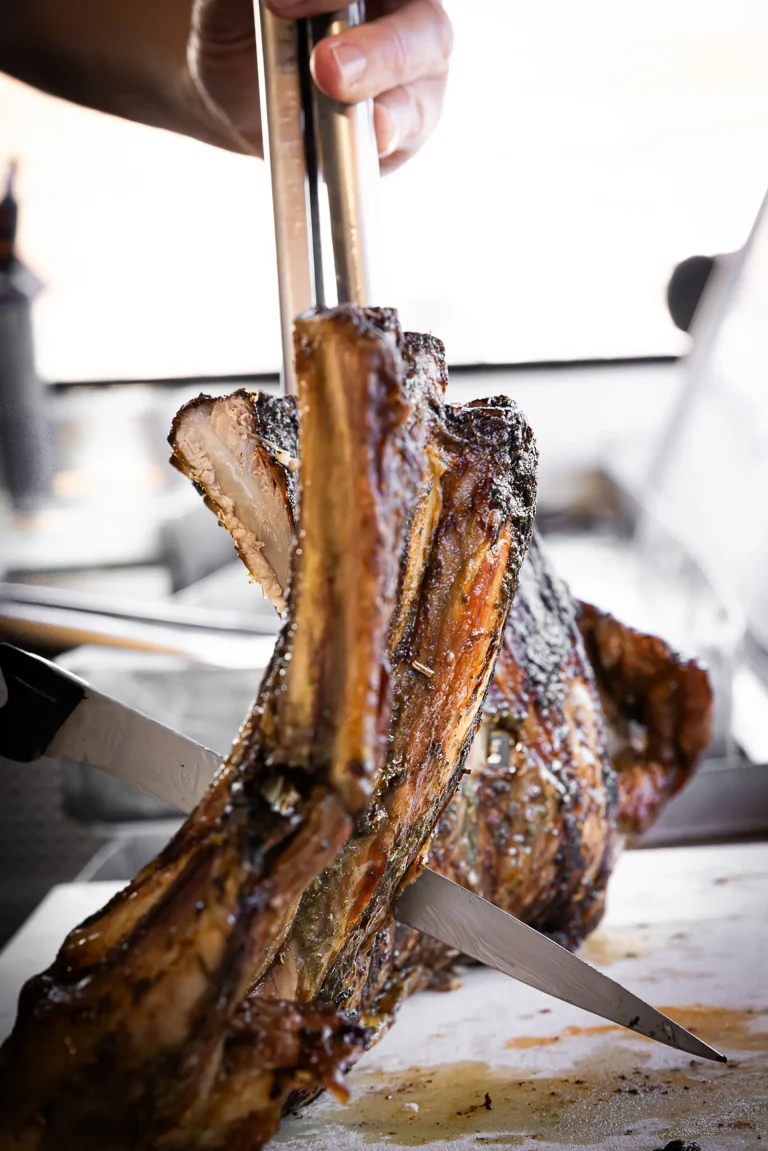Cochon de lait corse rôti - Rôtisserie Chez Franky à Porto-Vecchio